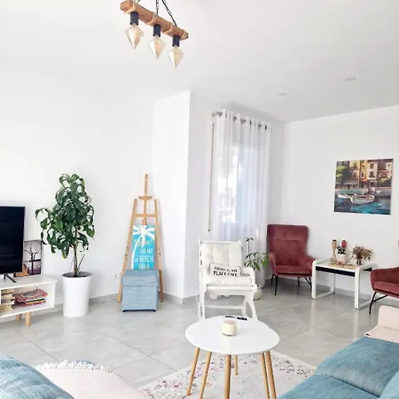 Holidays To Remember-sea Lovers Villa *