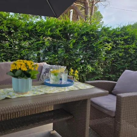 Holidays To Remember-sea Lovers Villa Plazhi San Pietro